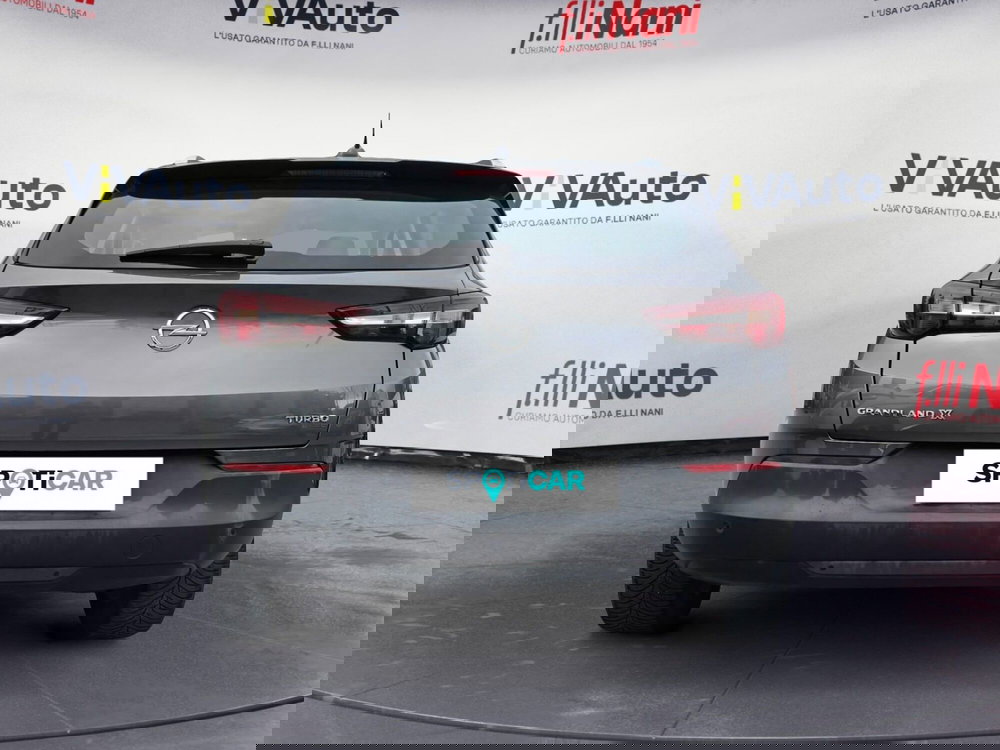 Opel Crossland X usata a Massa-Carrara (11)