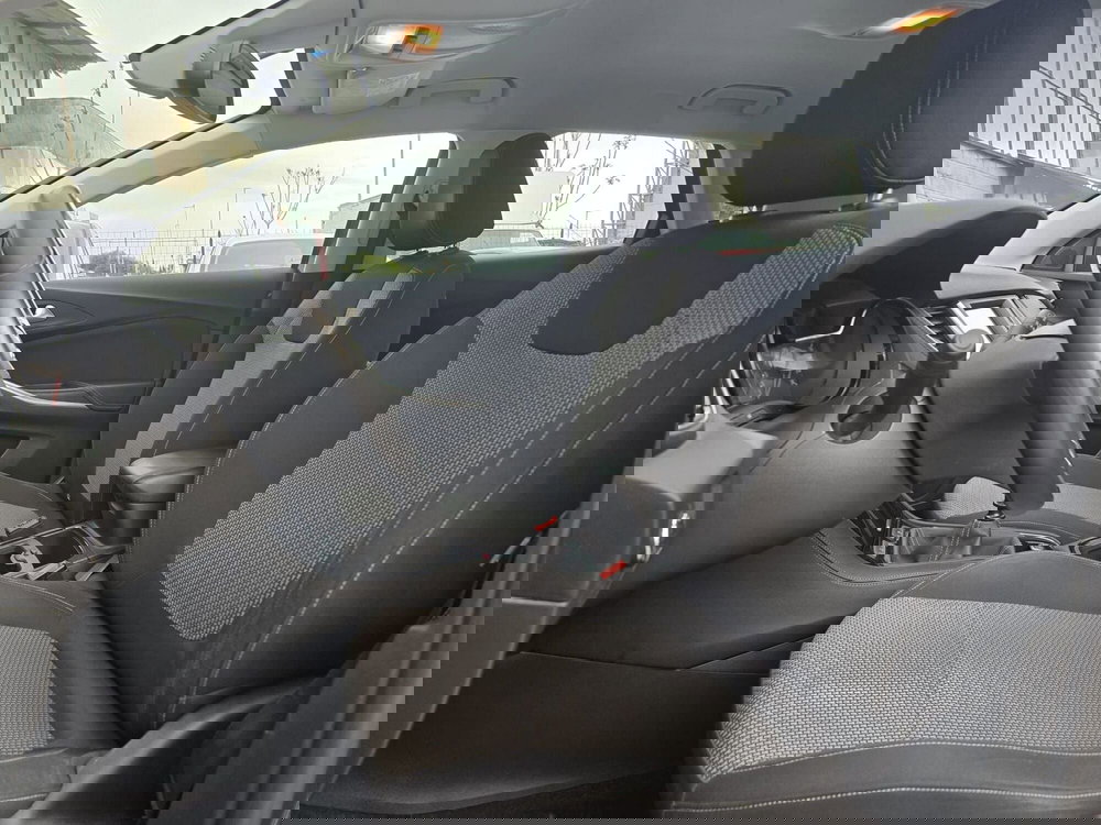 Opel Crossland X usata a Massa-Carrara (16)