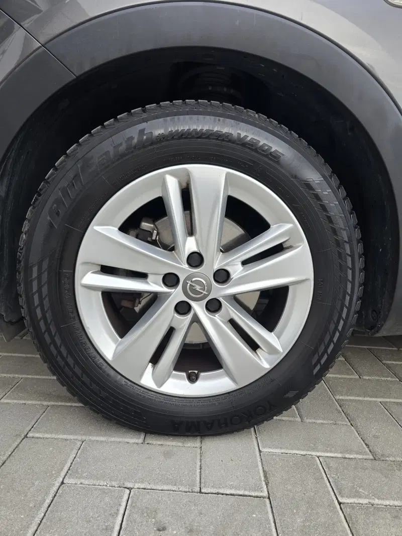Opel Crossland X usata a Massa-Carrara (8)