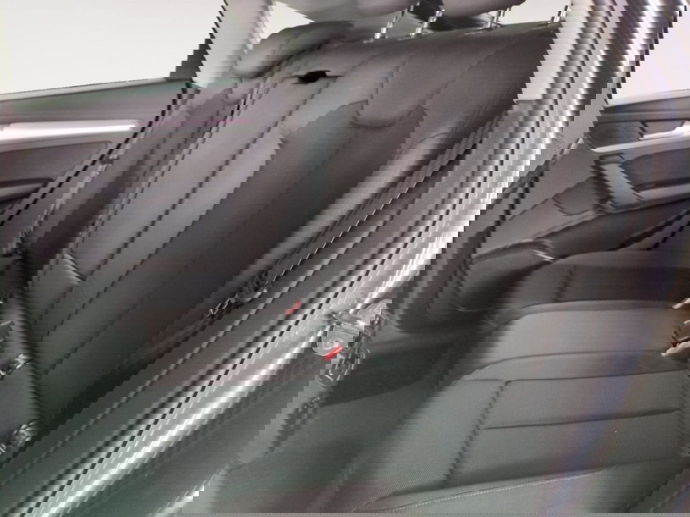 Audi Q4 Sportback usata a Agrigento (12)