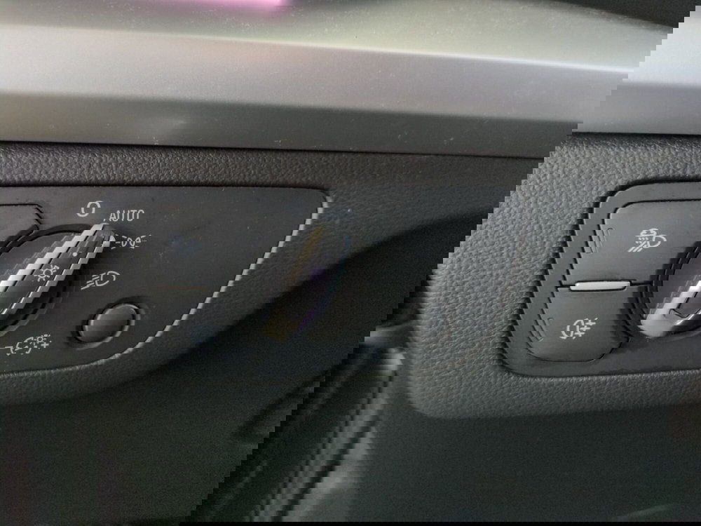 Audi Q4 Sportback usata a Agrigento (16)