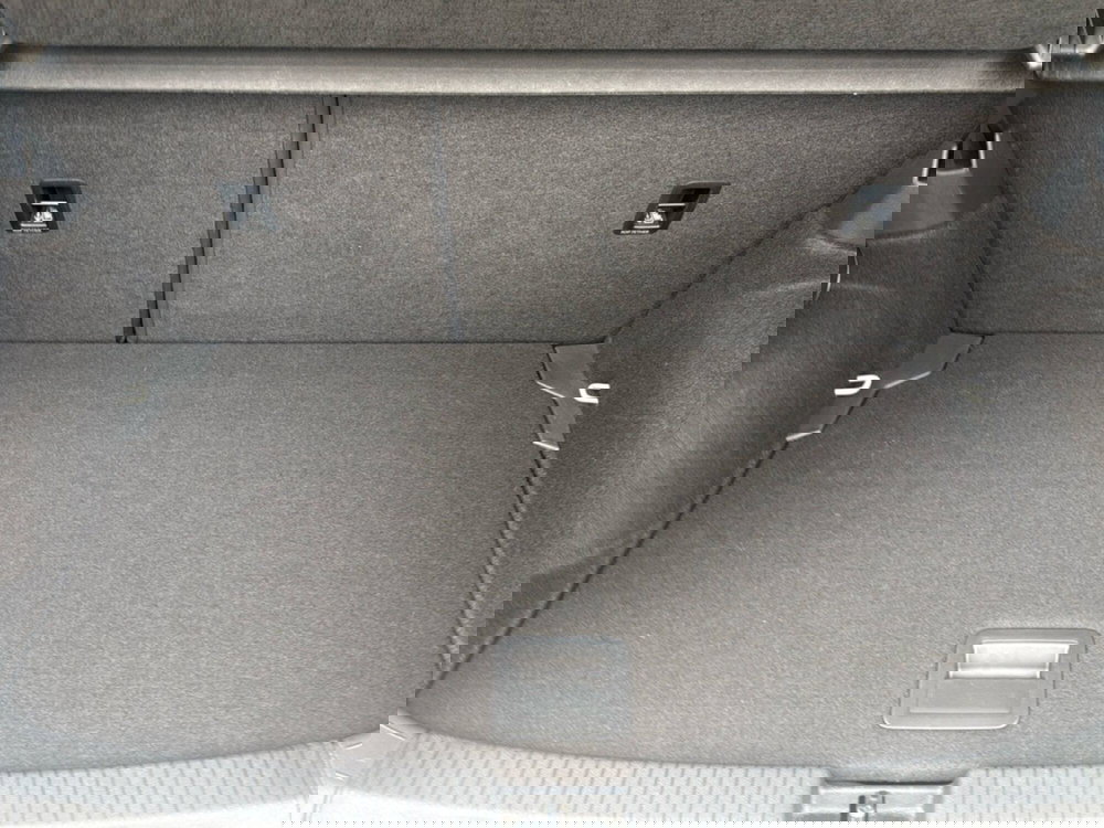 Volkswagen T-Cross usata a Terni (9)