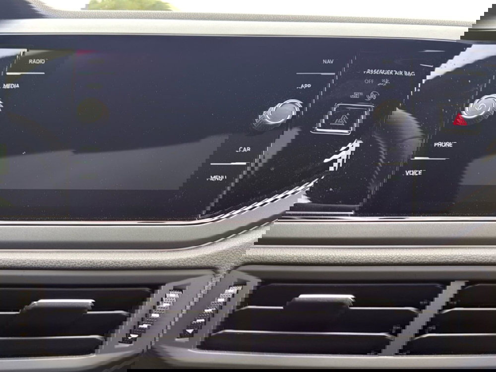 Volkswagen Taigo usata a Terni (15)