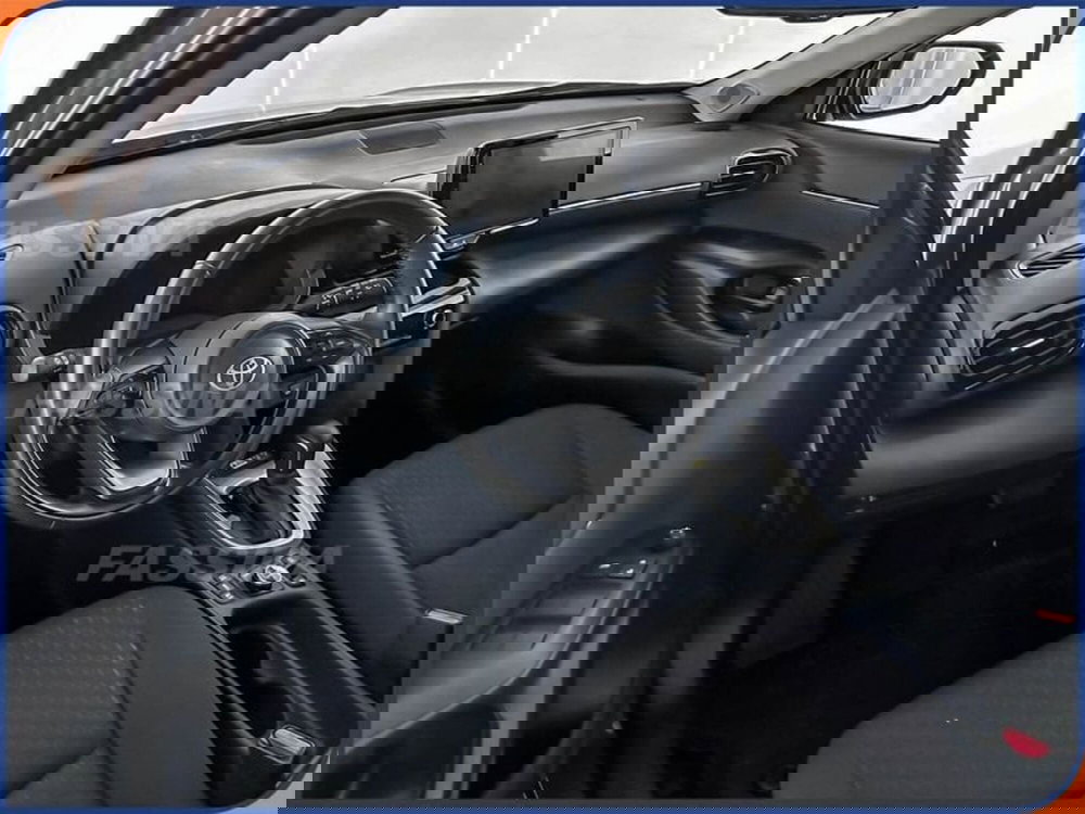 Toyota Yaris Cross usata a Milano (9)