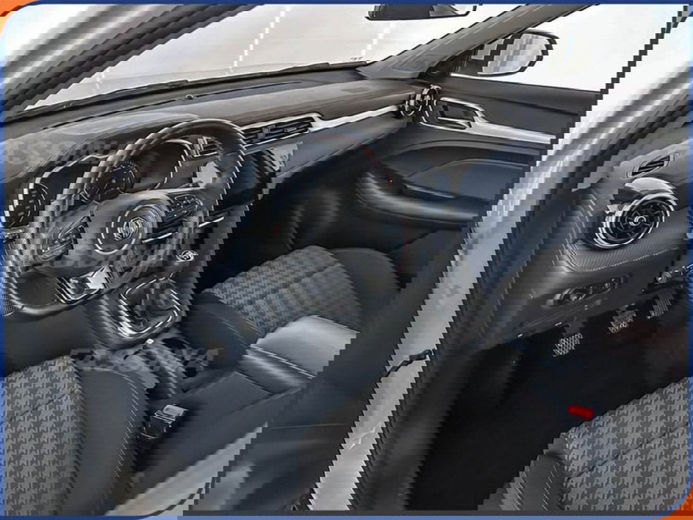 Mg ZS usata a Milano (9)