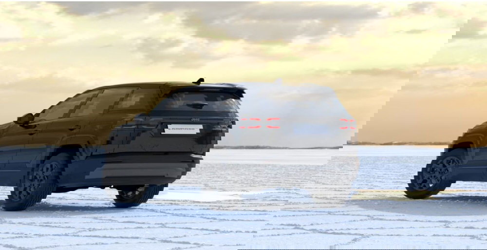 Jeep Compass nuova a Bergamo (2)