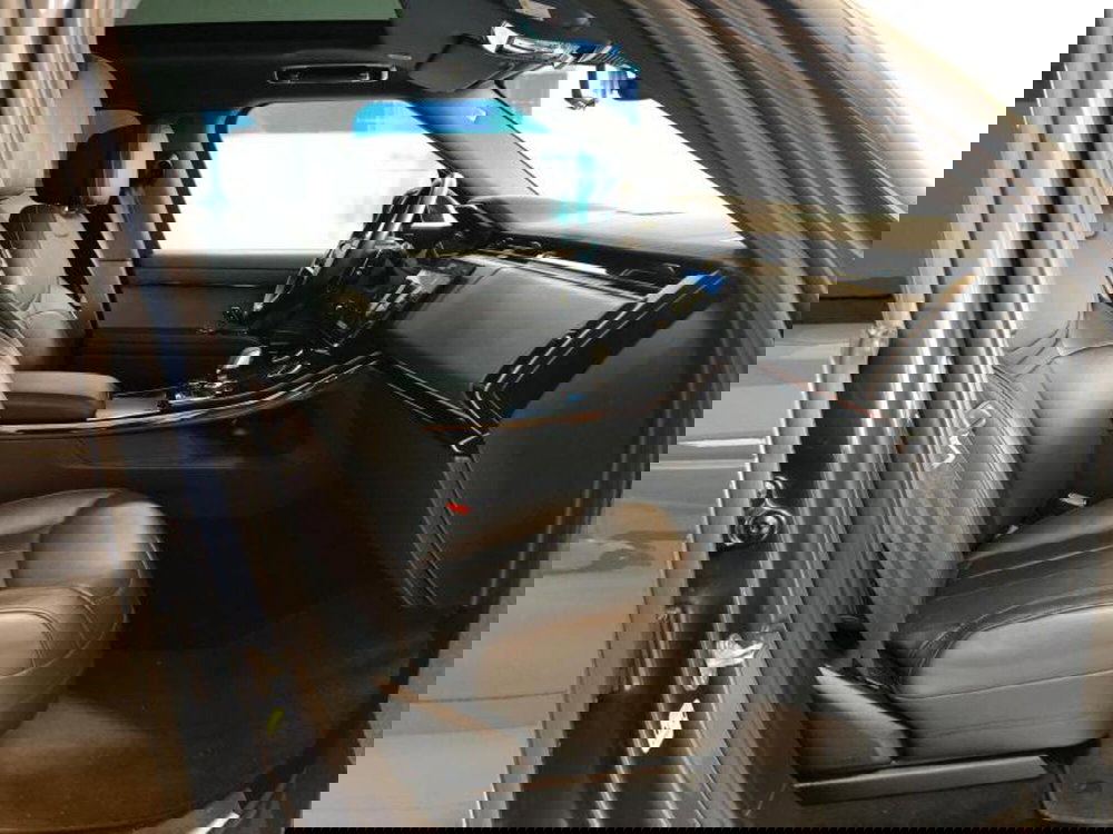 Land Rover Range Rover Sport usata a Venezia (8)