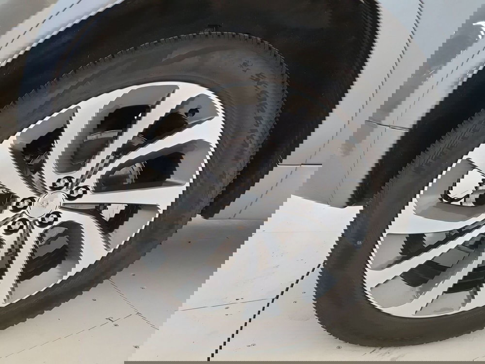 Land Rover Discovery Sport usata a Monza e Brianza (9)