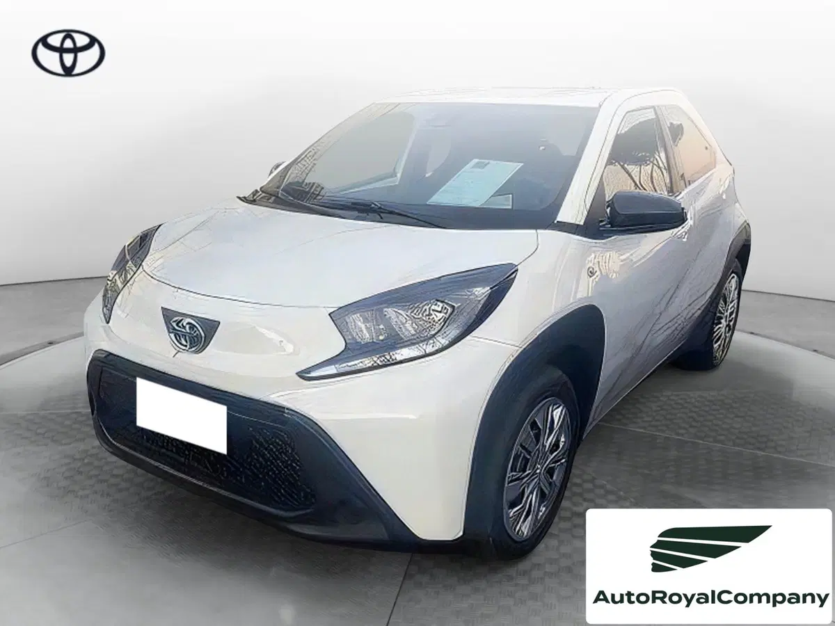 Toyota Aygo X nuova a Roma