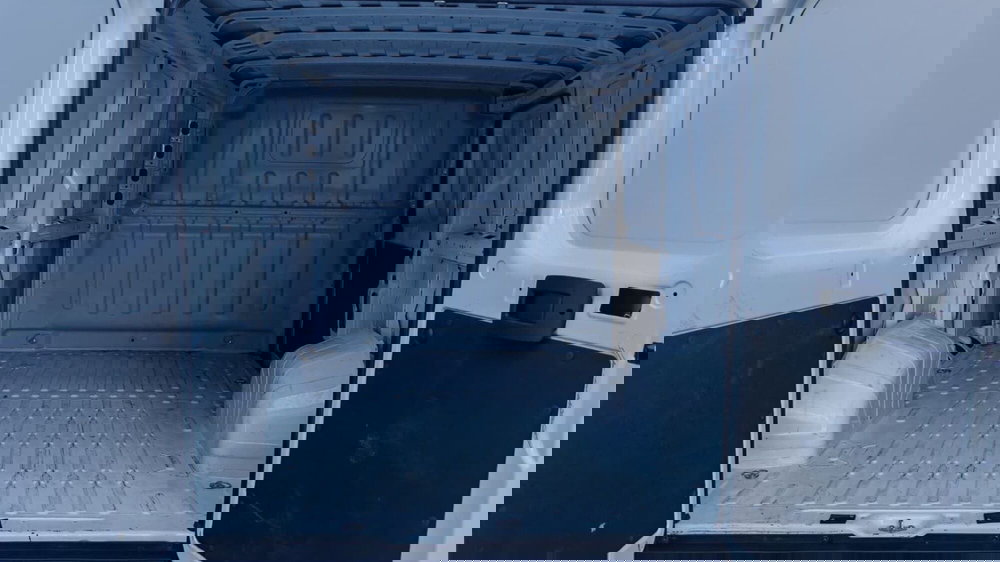 Fiat Ducato Furgone usata a Novara (12)
