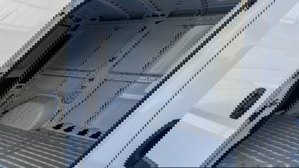 Fiat Ducato Furgone usata a Novara (13)