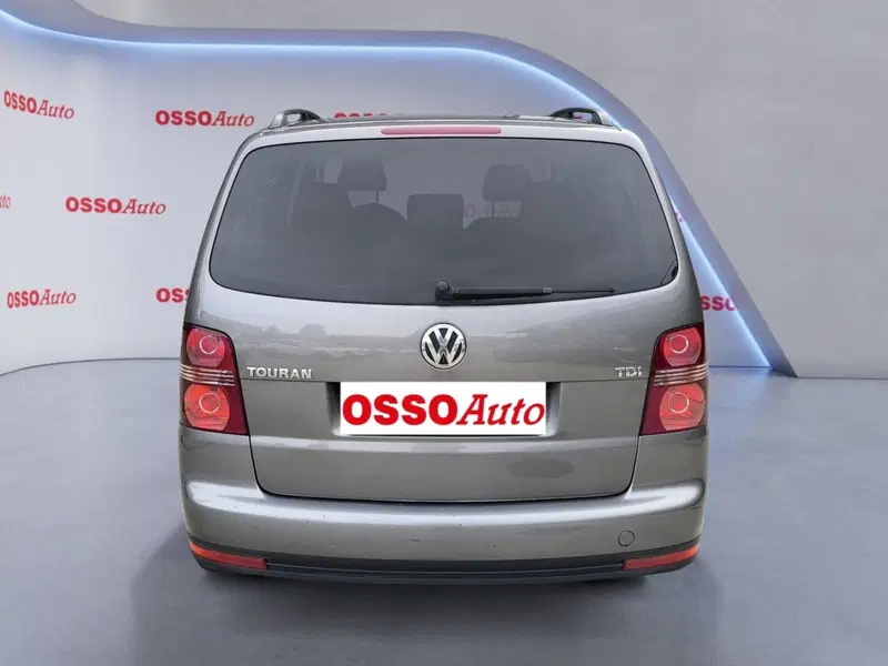 Volkswagen Touran usata a Udine (6)