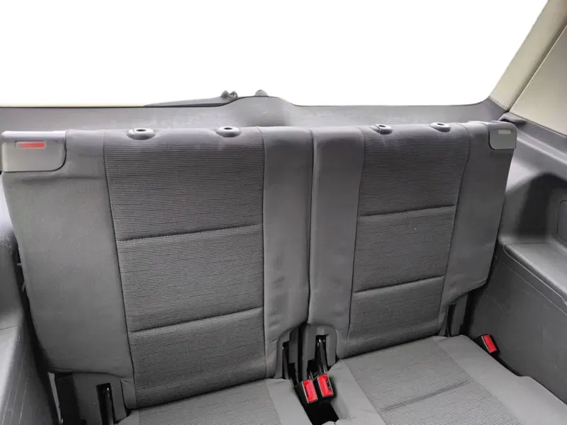 Volkswagen Touran usata a Udine (9)