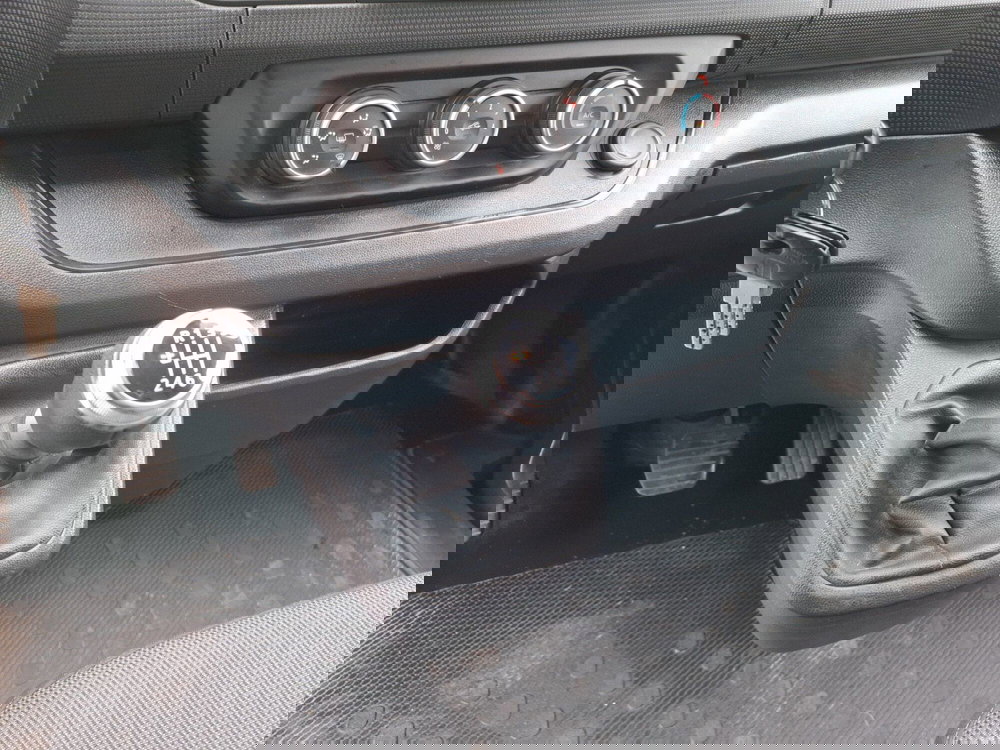 Renault Trafic Furgone usata a Latina (18)