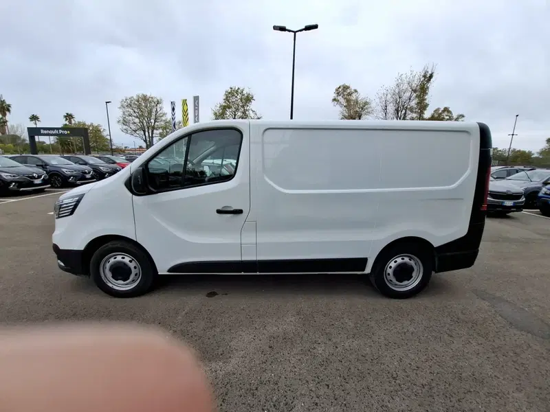 Renault Trafic Furgone usata a Latina (7)