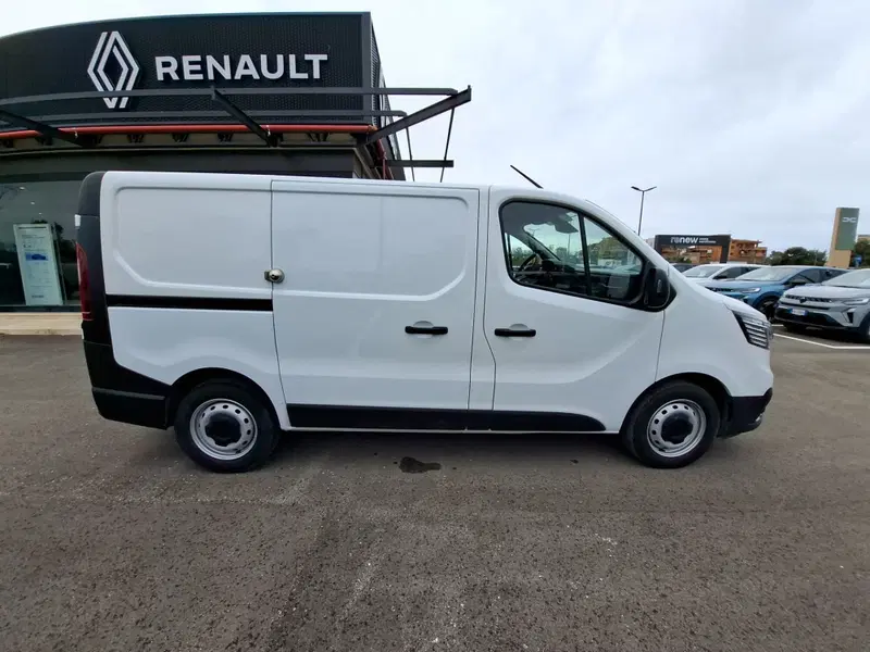 Renault Trafic Furgone usata a Latina (8)