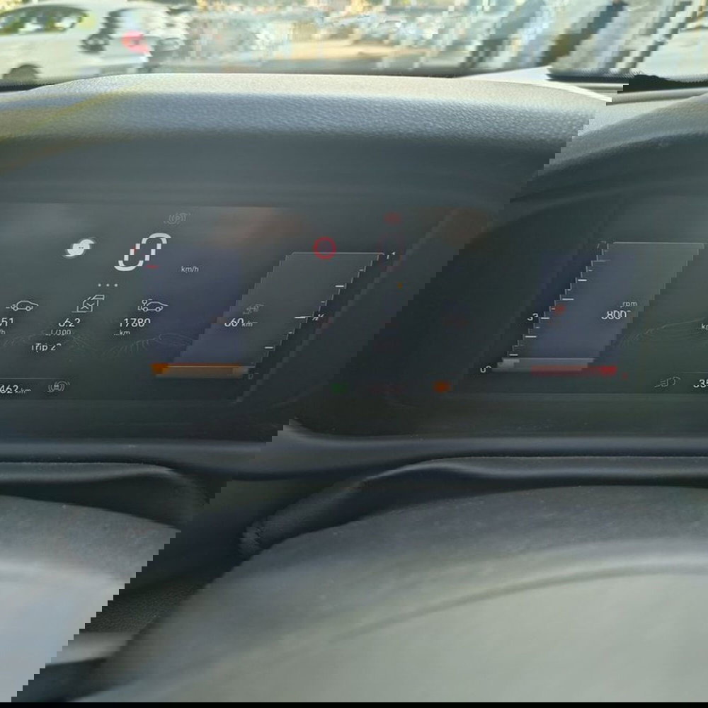 Jeep Avenger usata a Padova (17)