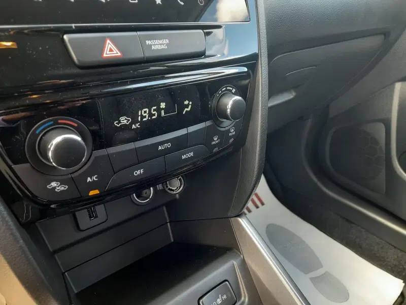 Suzuki Vitara nuova a L'Aquila (12)
