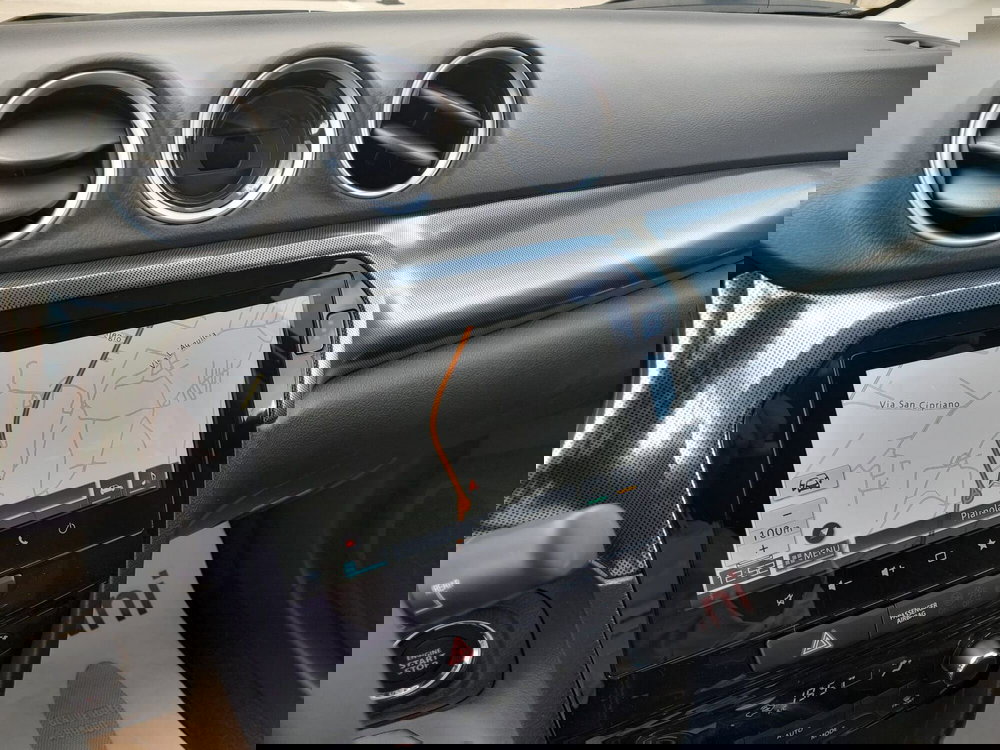 Suzuki Vitara nuova a L'Aquila (8)