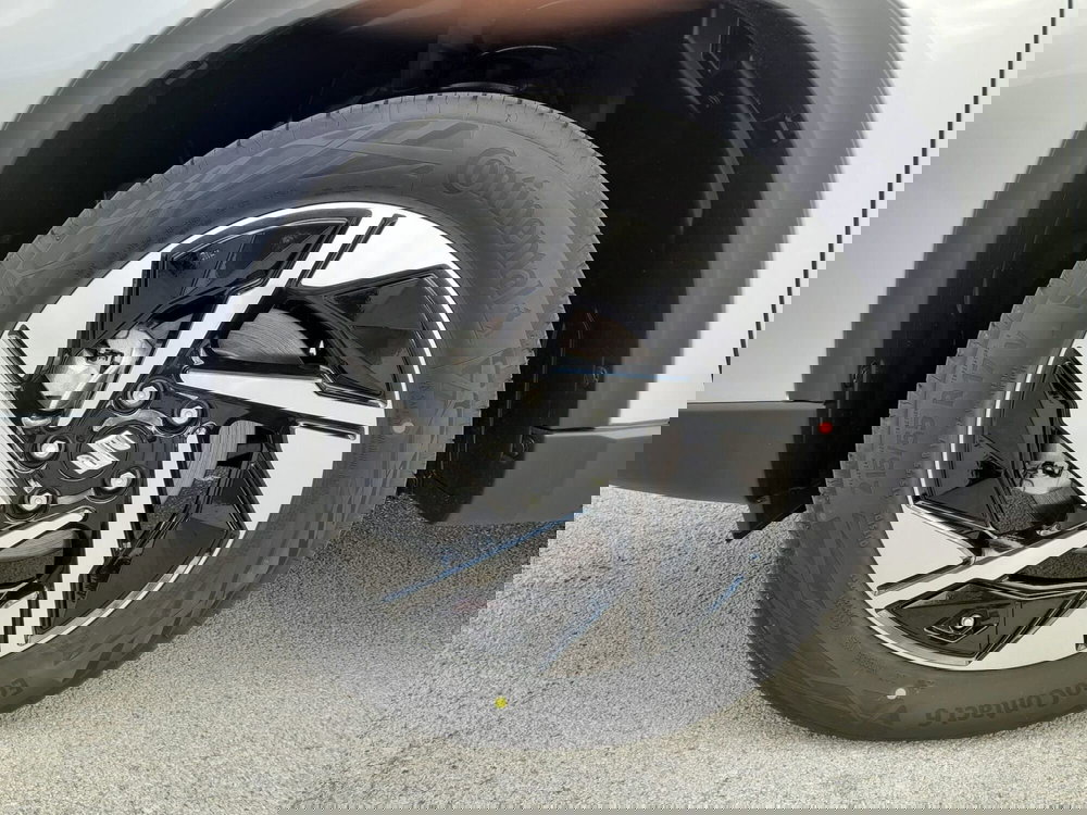 Suzuki Vitara nuova a L'Aquila (12)