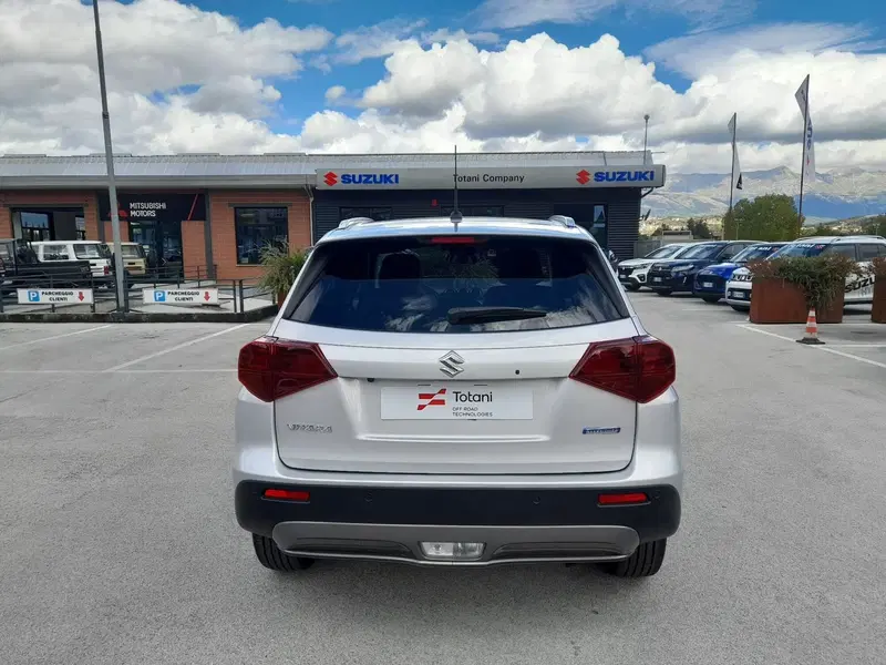 Suzuki Vitara nuova a L'Aquila (13)