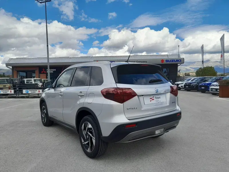 Suzuki Vitara nuova a L'Aquila (2)