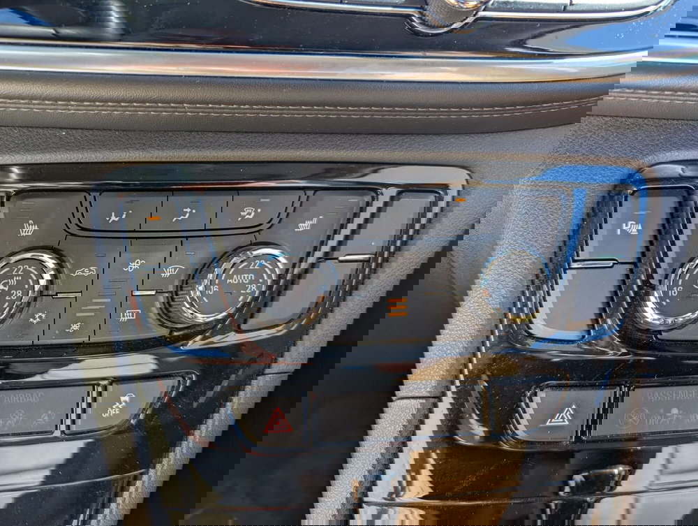 Opel Mokka usata a Milano (10)