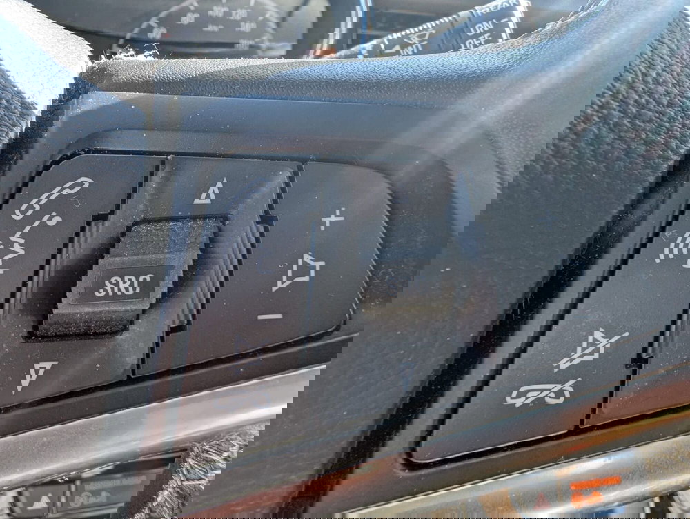 Opel Mokka usata a Milano (17)