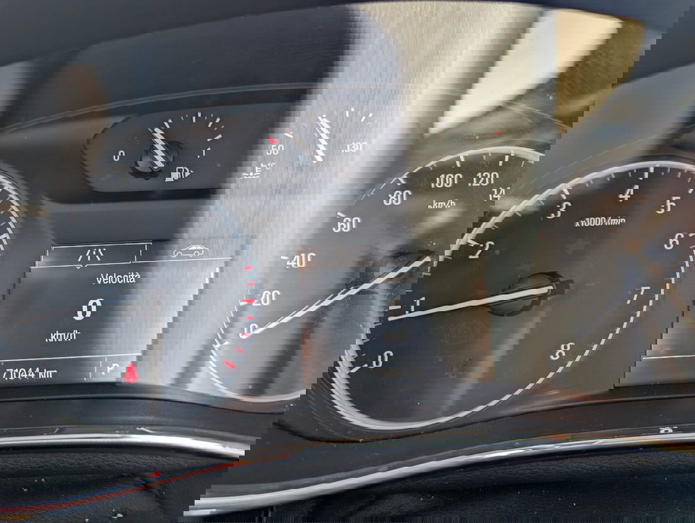 Opel Mokka usata a Milano (9)