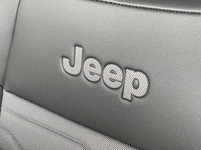 Jeep Avenger nuova a Firenze (20)