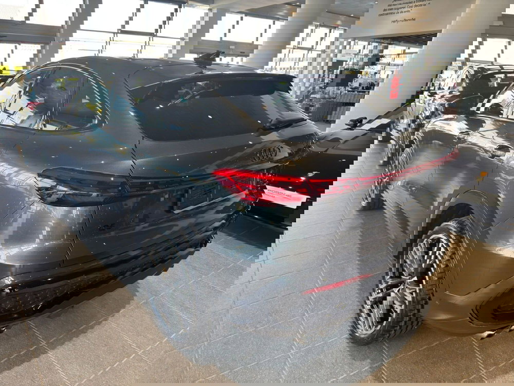 Audi Q4 Sportback nuova a Firenze (7)