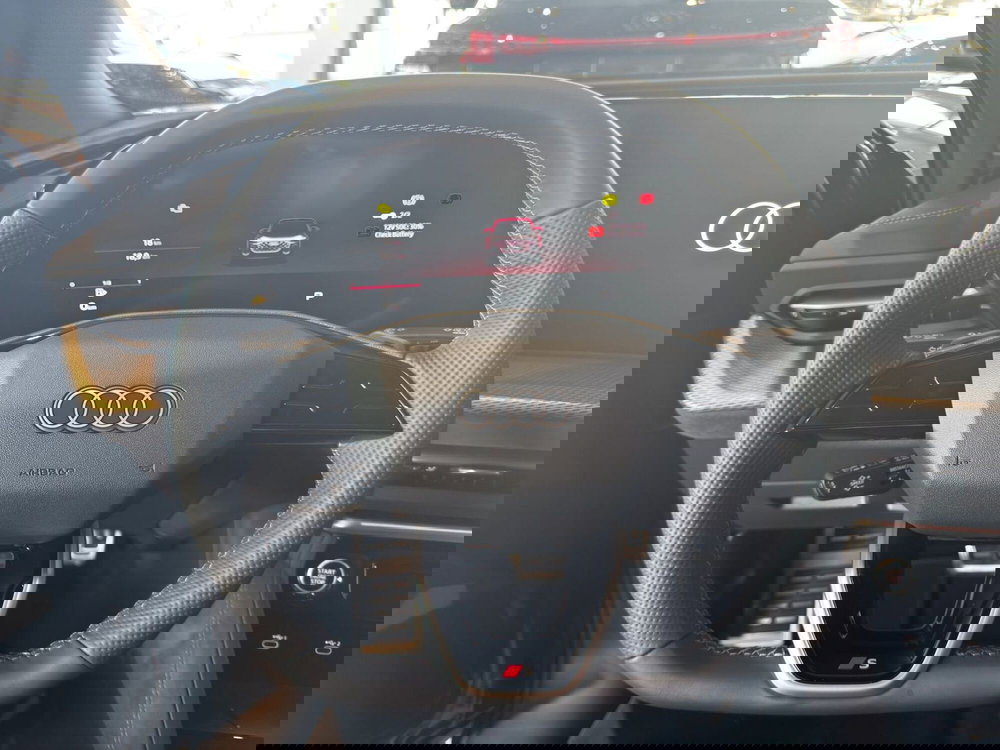 Audi Q4 Sportback nuova a Firenze (9)