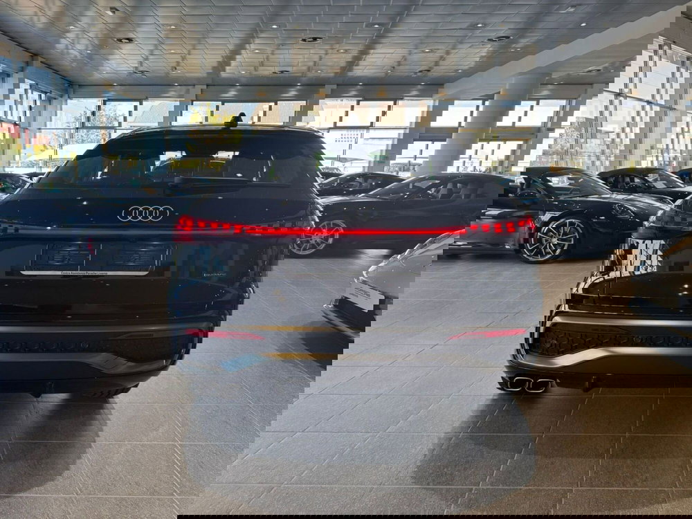 Audi Q4 Sportback nuova a Firenze (6)