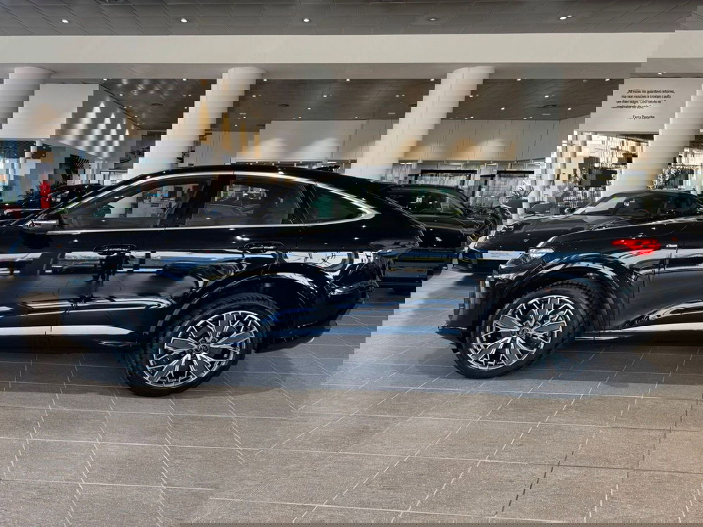 Audi Q4 Sportback nuova a Firenze (7)