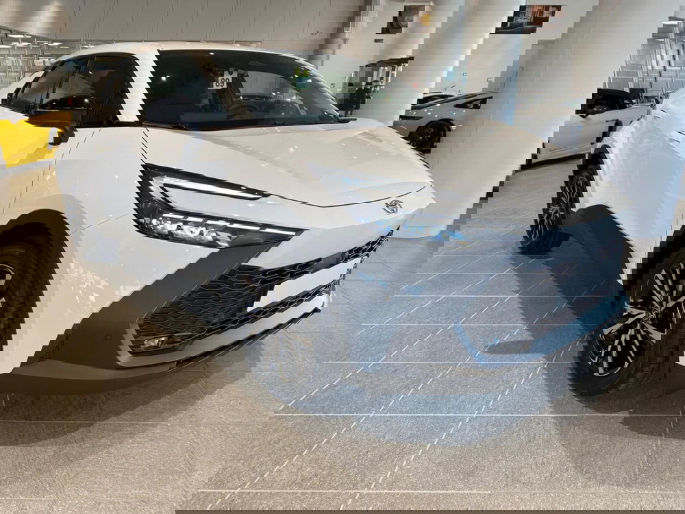 Toyota Toyota C-HR nuova a Firenze (4)