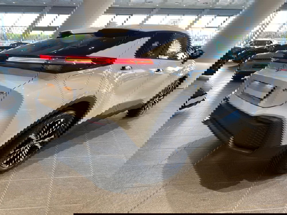 Toyota Toyota C-HR nuova a Firenze (7)