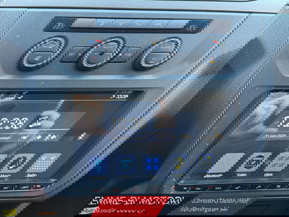 Volkswagen Caddy usata a Lecco (8)