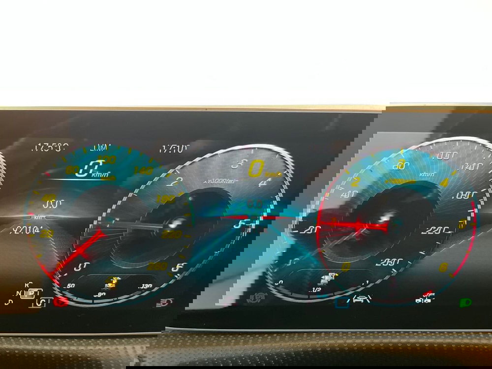 Mercedes-Benz Classe A Sedan usata a Napoli (7)