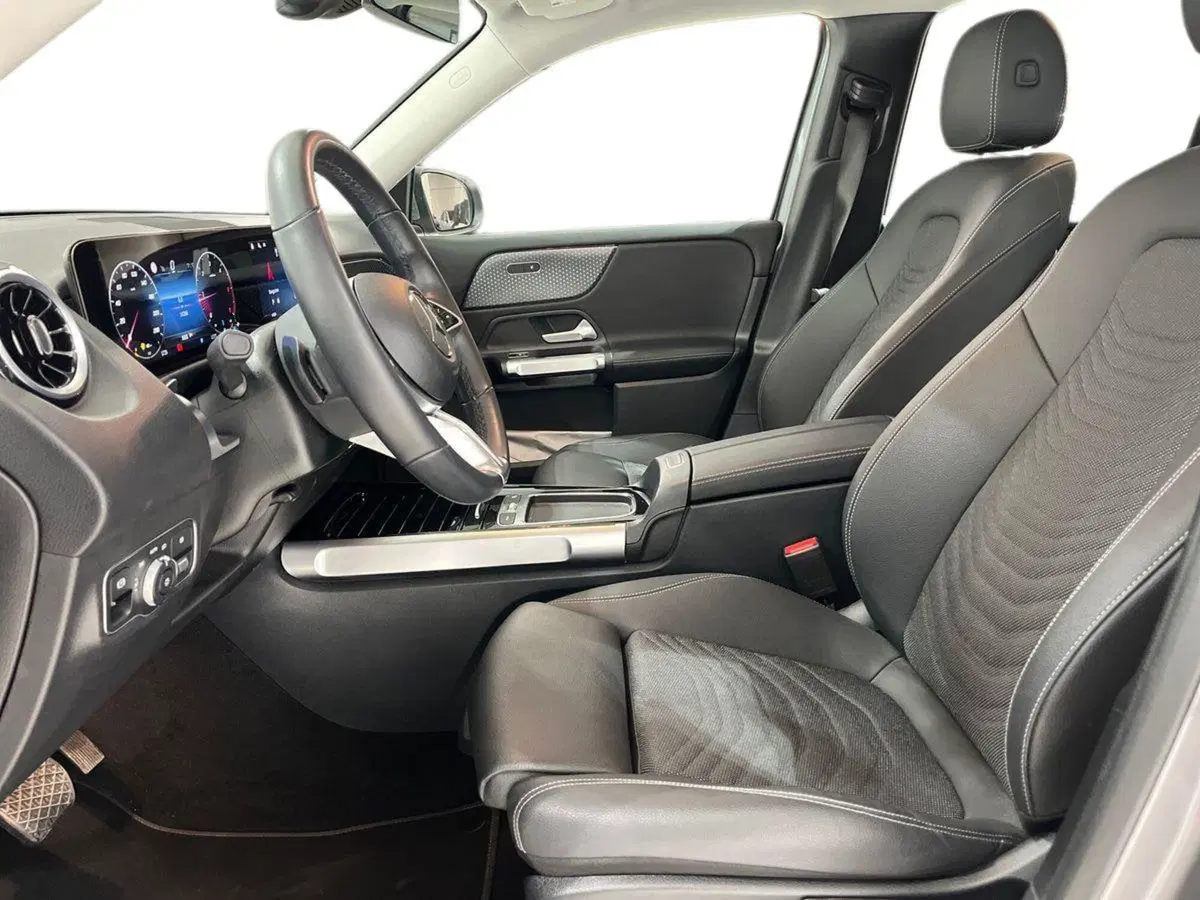 Mercedes-Benz GLB usata a Napoli (10)