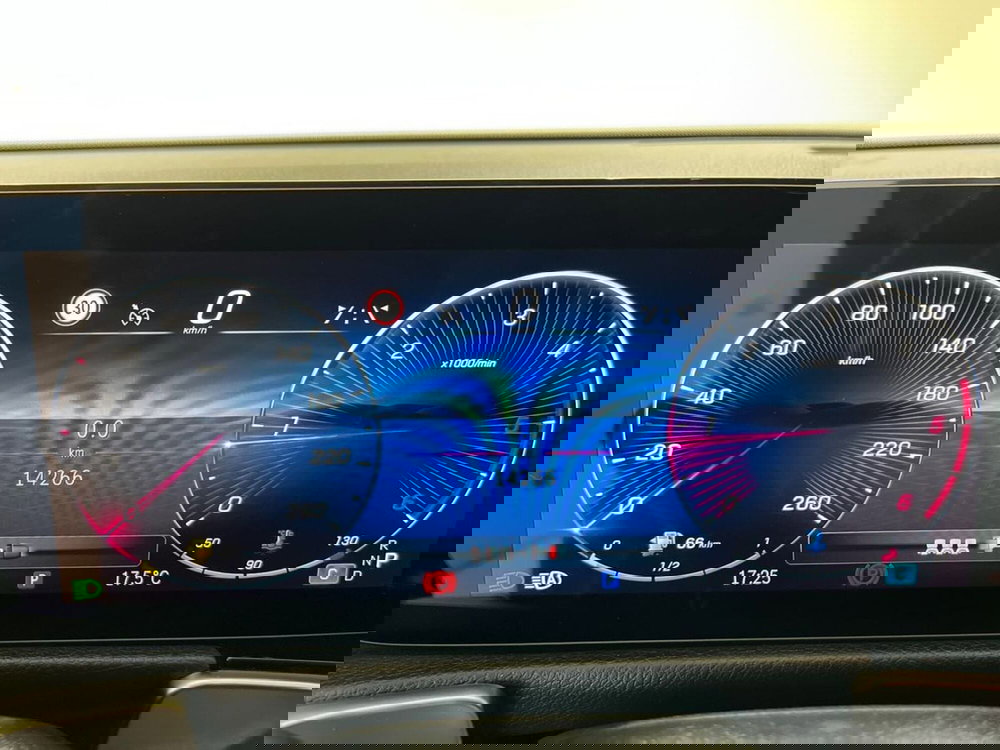 Mercedes-Benz GLB usata a Napoli (13)