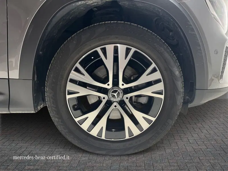 Mercedes-Benz GLB usata a Napoli (17)