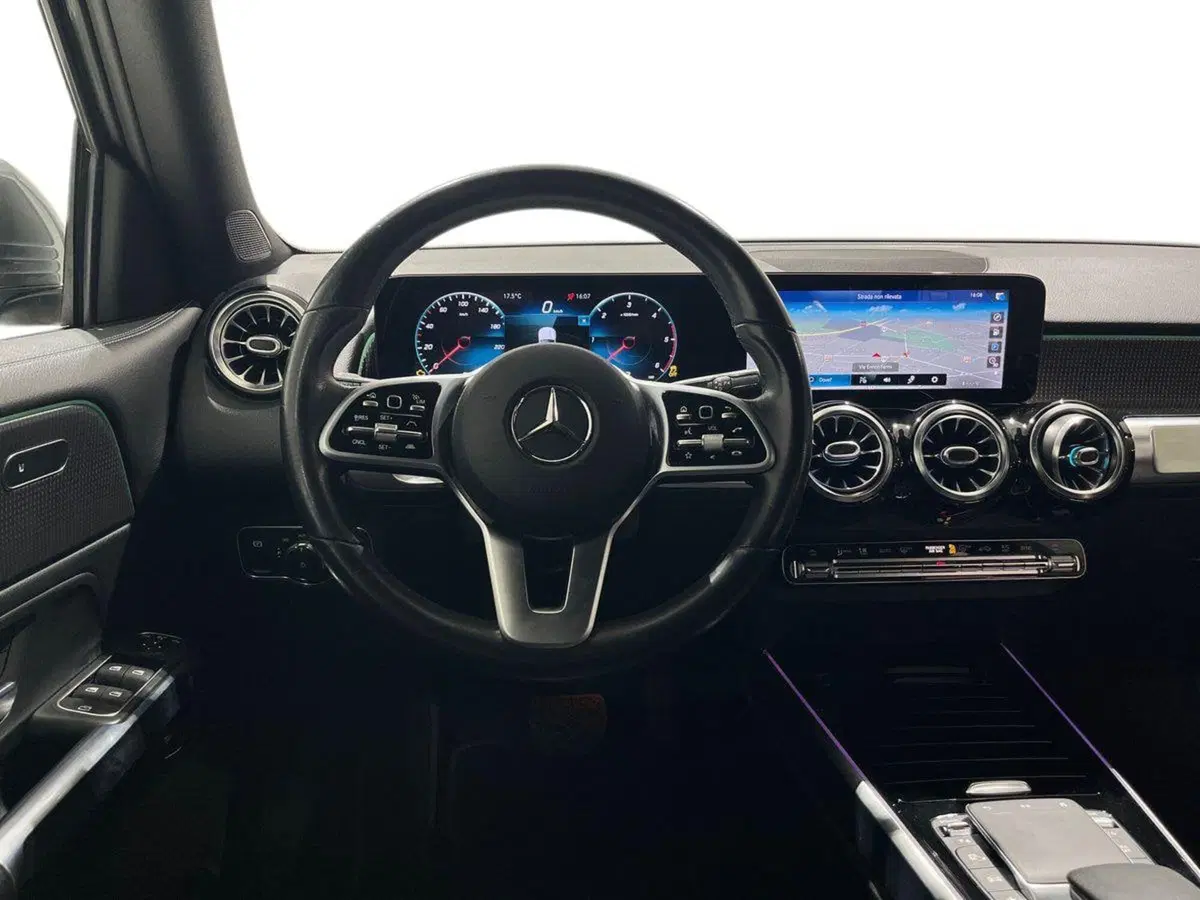 Mercedes-Benz GLB usata a Napoli (13)