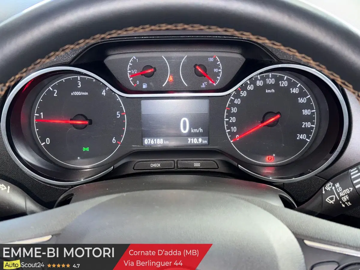 Opel Crossland X usata a Monza e Brianza (8)