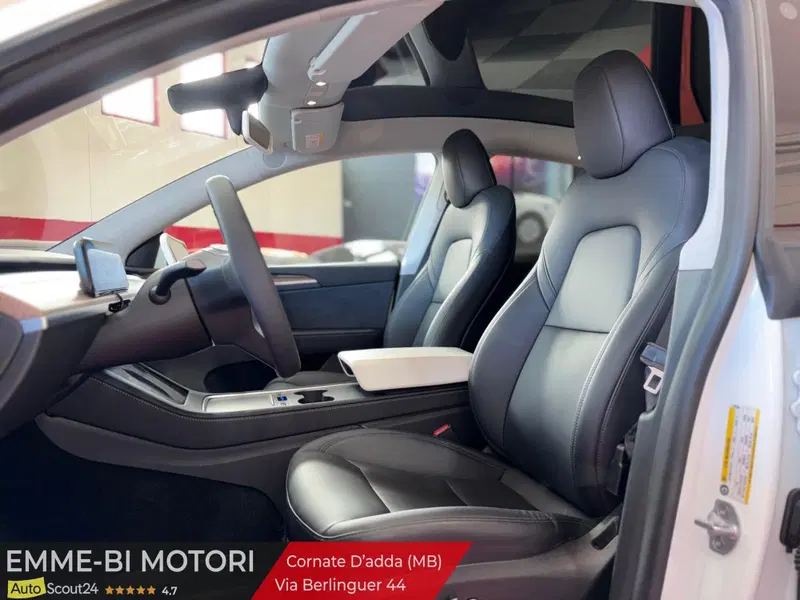 Tesla Model Y usata a Monza e Brianza (6)