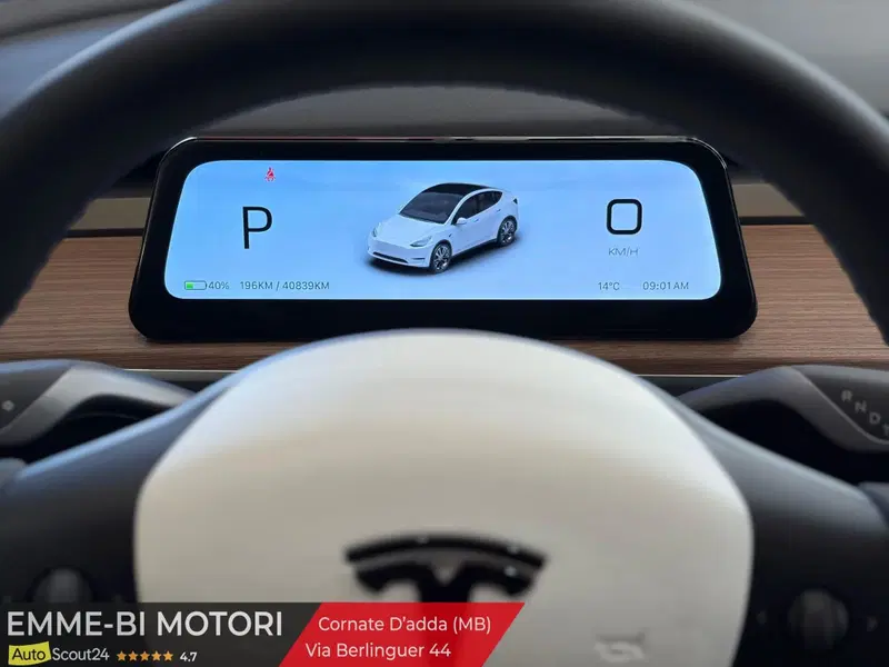 Tesla Model Y usata a Monza e Brianza (9)