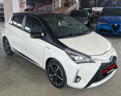 Toyota Yaris 1.5 Hybrid 5 porte Trend "Red Edition" del 2018 usata a Orvieto