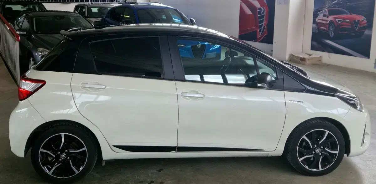 Toyota Yaris usata a Terni (6)