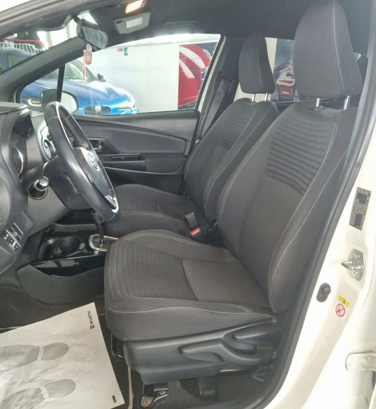 Toyota Yaris usata a Terni (7)