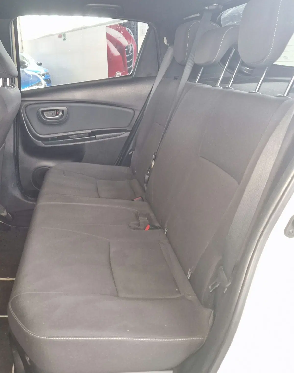 Toyota Yaris usata a Terni (9)