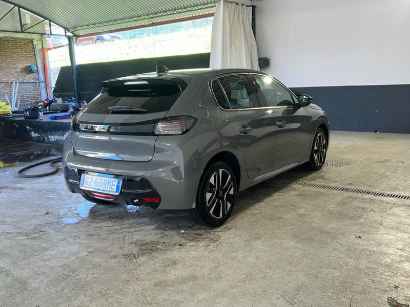 Peugeot 208 usata a Roma (5)